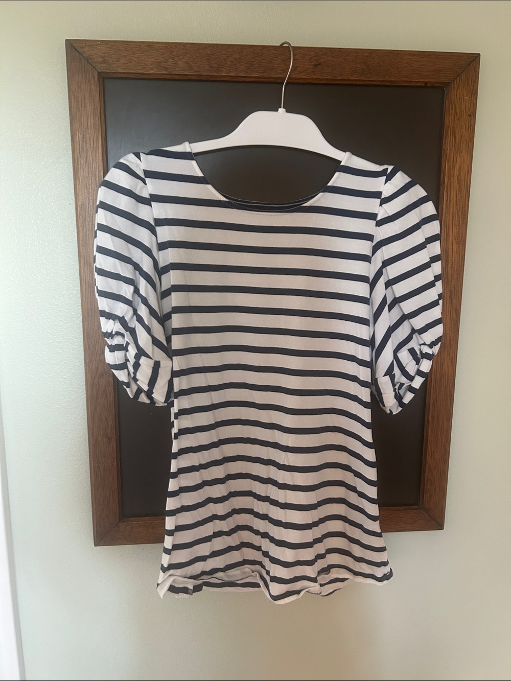 Lilly Pulitzer Navy & White Striped Puff Sleeve Tee